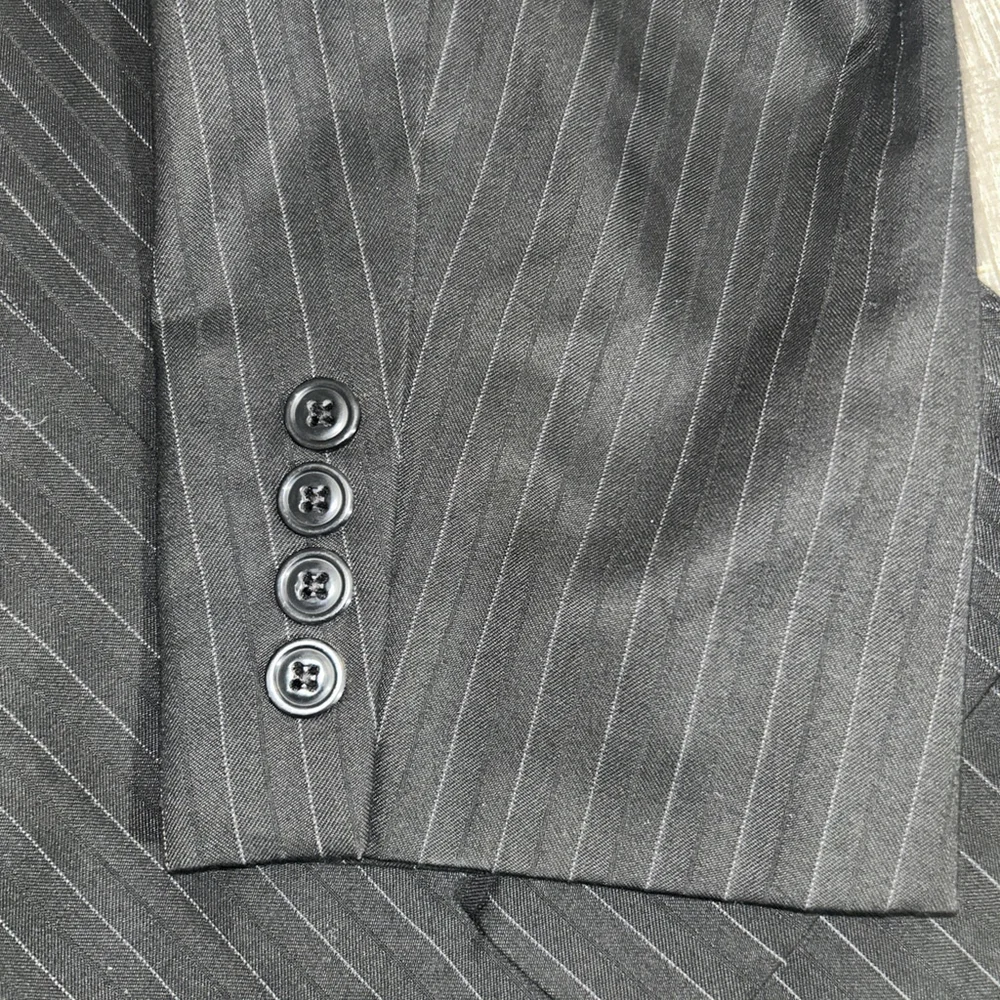 Haggar 44R Black Pin Striped Jacket Three Button DBL Vent